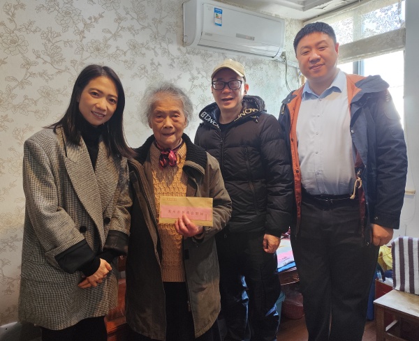 岁末暖侨心 慰问传温情—苏州市侨商会、市侨联联合开展困难老归侨走访慰问活动